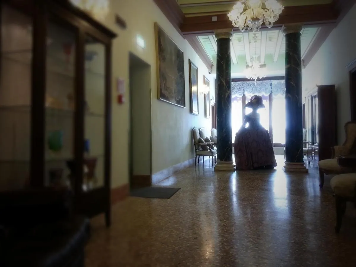 Hotel Palazzo Vitturi Venedig 3*,