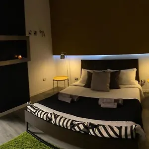 minihomecatania.taorminaitalyhotels.com/