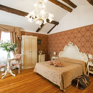 Guest house Palazzo Guardi, Venice