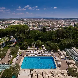 Cavalieri, A Waldorf Astoria 5* Roma