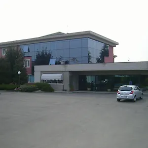 art-hotel-treviolo.it-lombardy.com/