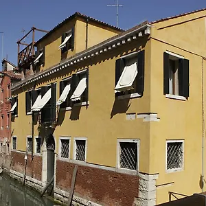 Nocleg ze śniadaniem Al Palazzetto